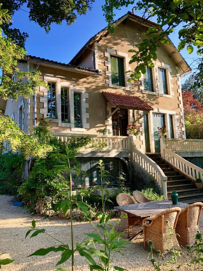 Villa Leovil Saint-Pompont Bagian luar foto